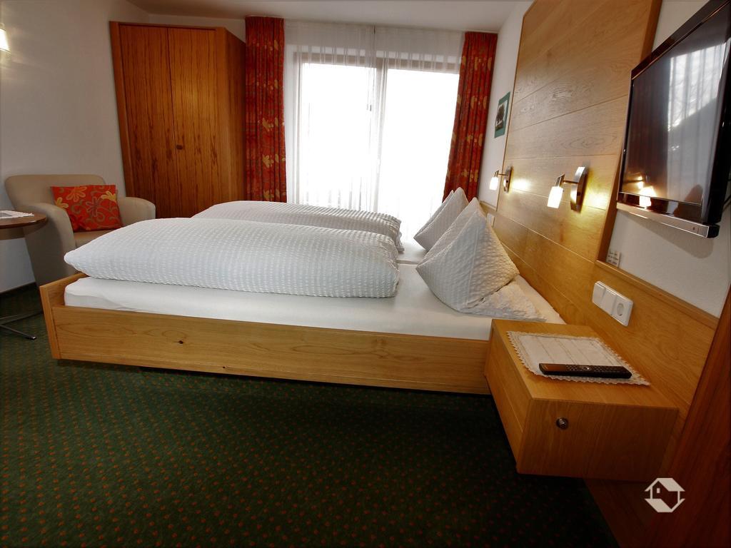 Gästehaus Wissler Todtnau Zimmer foto