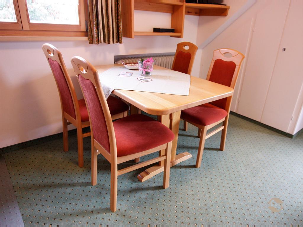 Gästehaus Wissler Todtnau Zimmer foto
